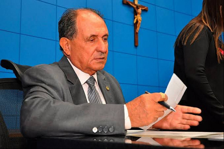 Deputado Zé Teixeira pede para que o governo do Estado anistie dívidas de IPVA de motocicletas de até 162 cilindradas  (Imagem: Divulgação)