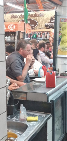 Presidente vai ao Mercadão da Capital para comer pastel (Imagem: Divulgação)